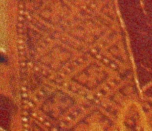 17.ábra: nagyítás a trón jobb oldalából.